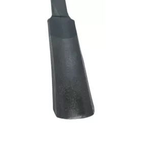 Outil de sculpture indestructible monobloc pour travaux de force et charpente.